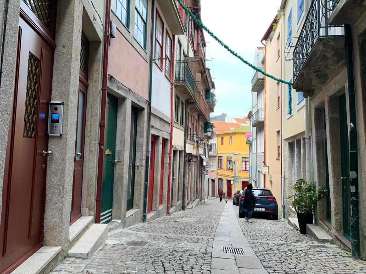 Charming Studio In Historic Downtown Porto Kültér fotó